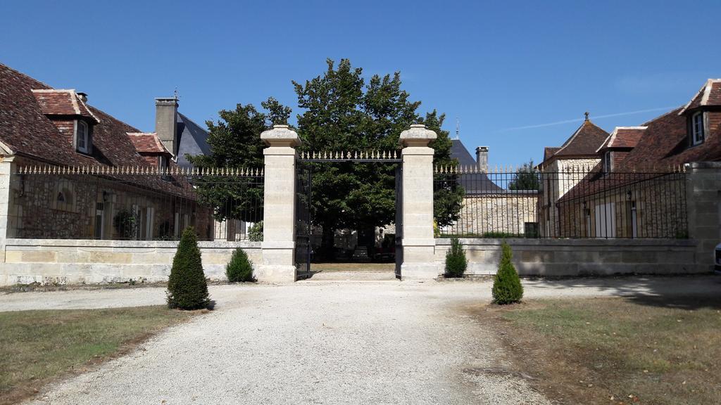 Domaine De La Rocque Bed and Breakfast Liorac-sur-Louyre Zewnętrze zdjęcie