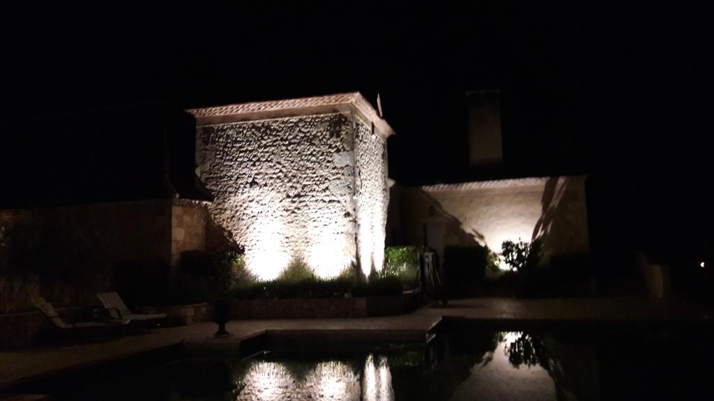 Domaine De La Rocque Bed and Breakfast Liorac-sur-Louyre Zewnętrze zdjęcie